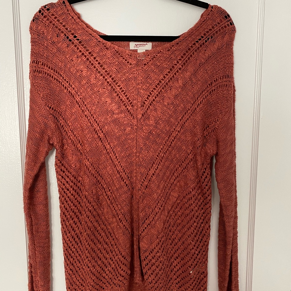 Light weight rust sweater